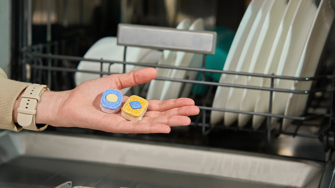 Spülmaschine richtig reinigen – so bleibt Ihr Geschirrspüler lange einsatzbereit